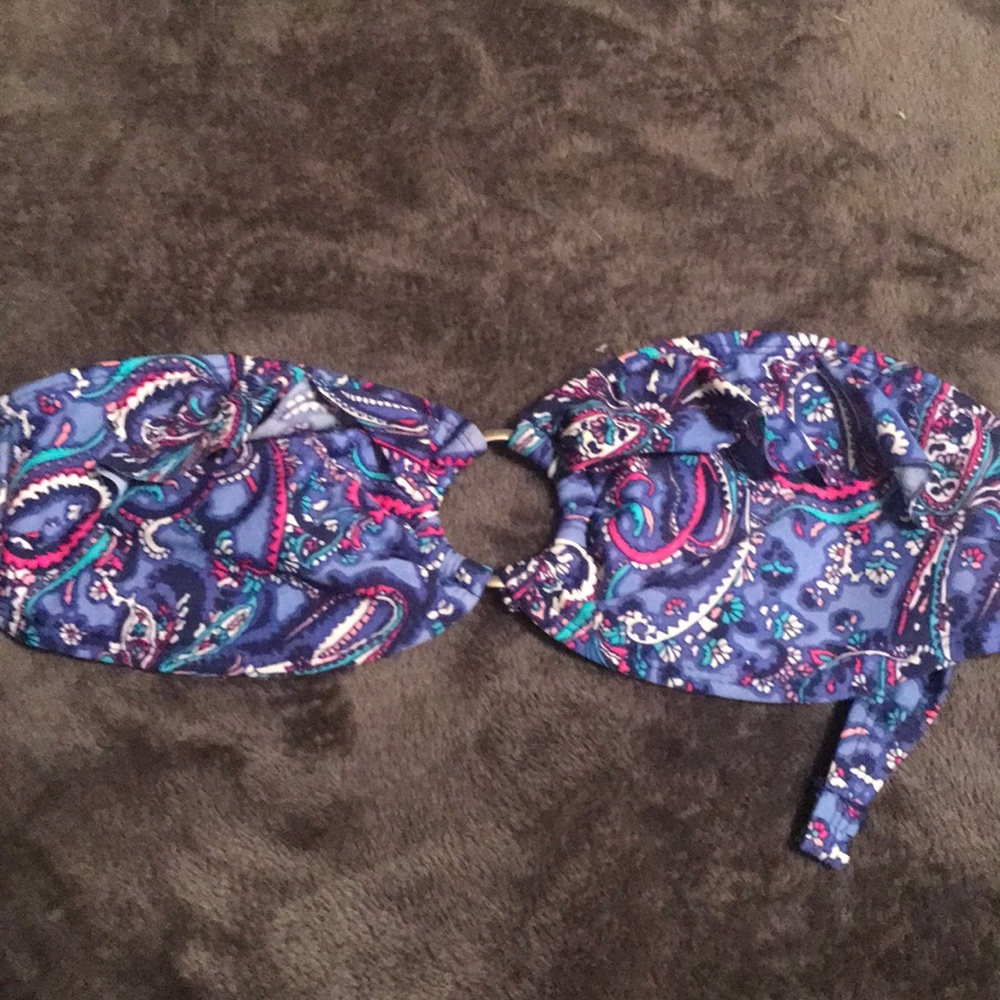 Kina bikini top